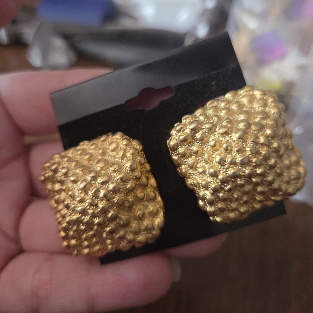 Signed Les Bernard Vintage Earrings